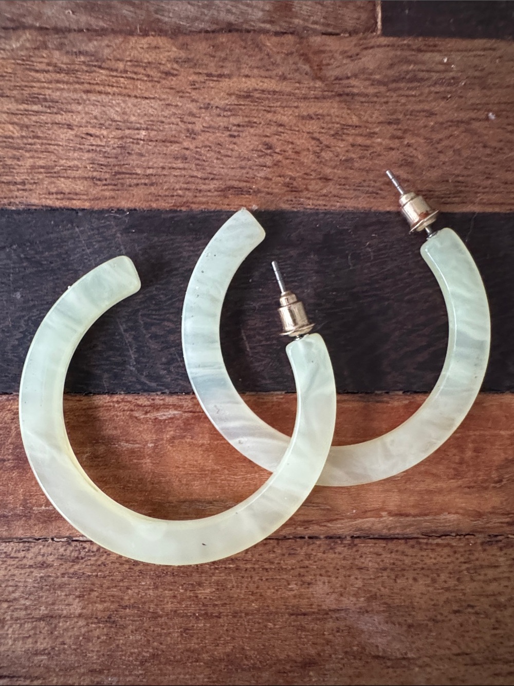 Light green acrylic hoop earrings
